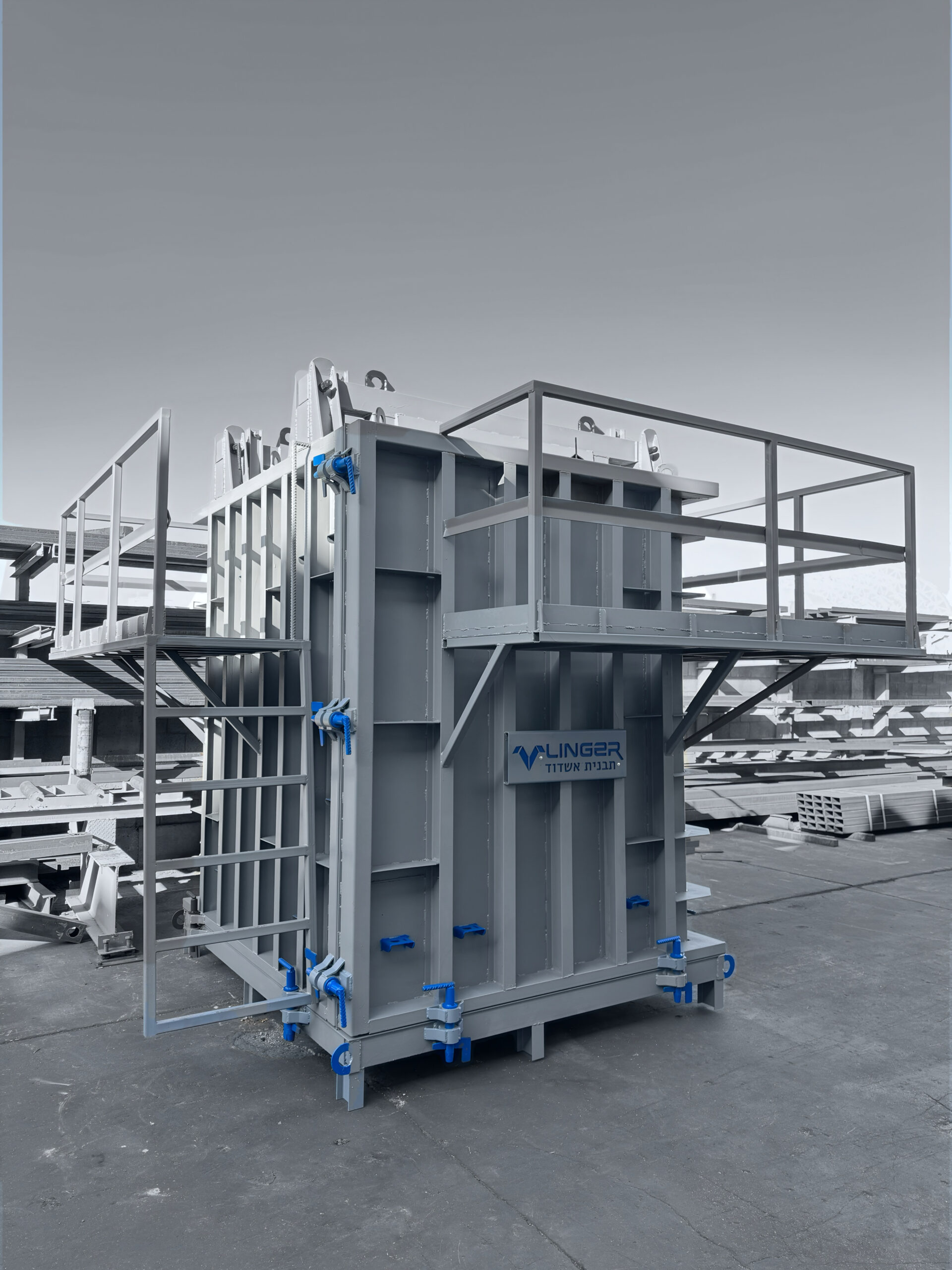 6DD3FC95-1D1E-4B04-9003-753EA2E14798